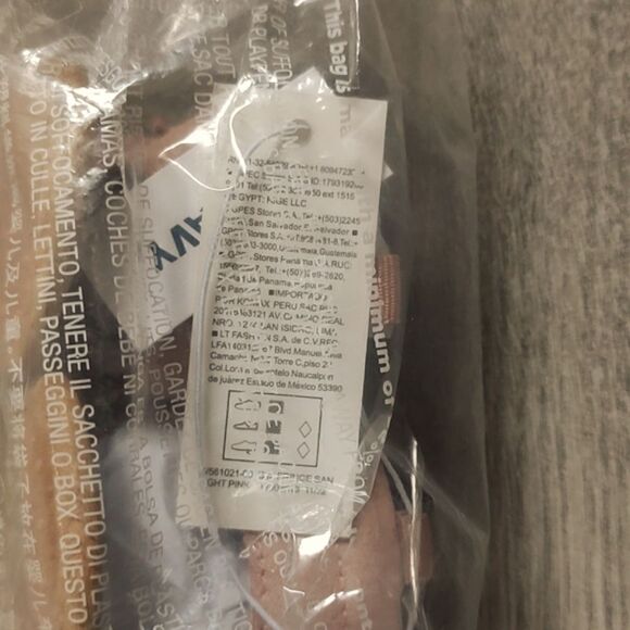 New With Tags Old Navy Size 3-6 Months Faux-Suede Fringe Sandals - Picture 9 of 9